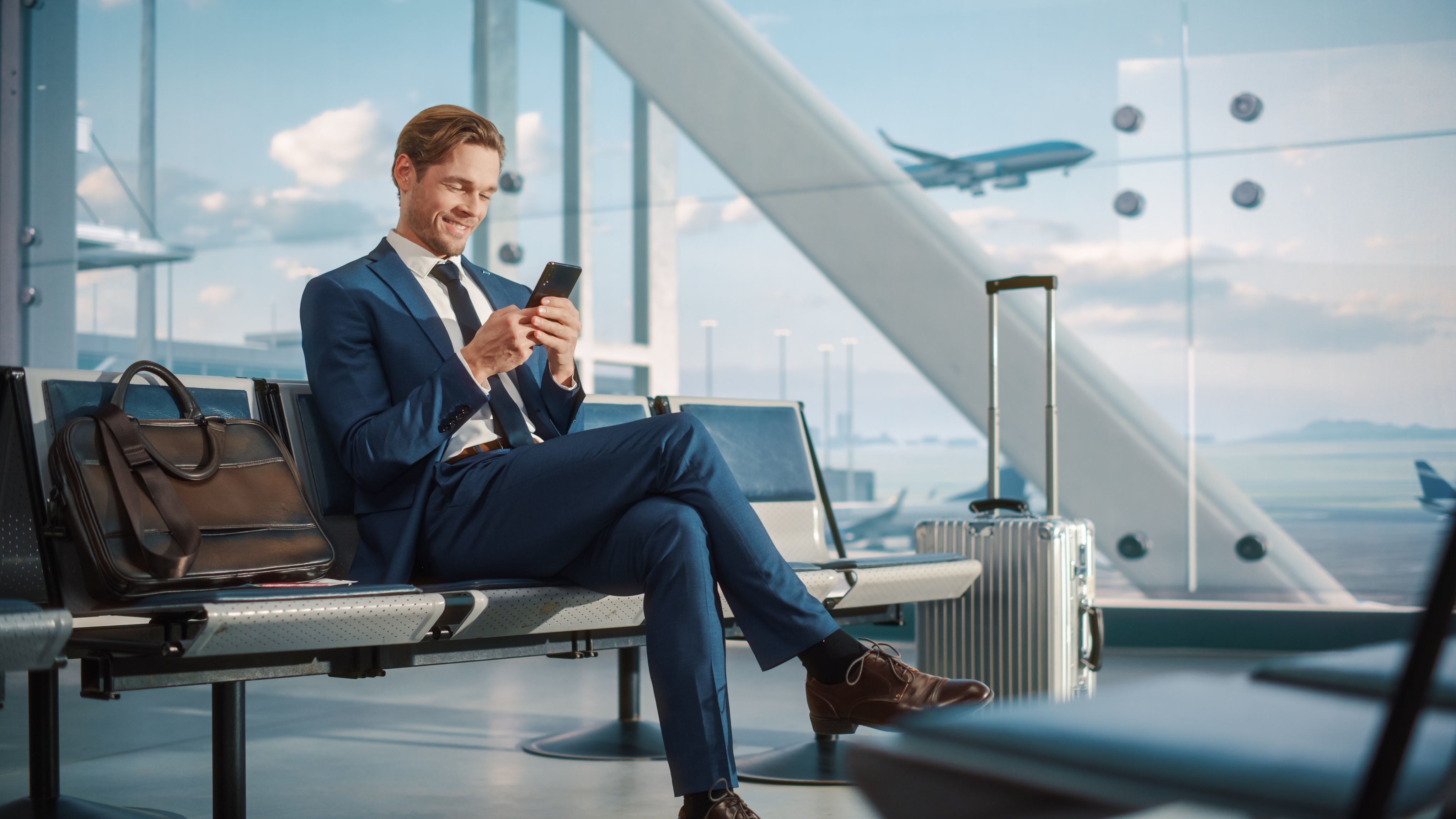 Airport Bus Rental for Groups of All Sizes